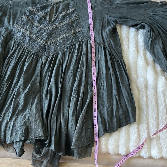 Free People Flowy Blouse - Picture 13 of 13